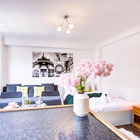 Appartement Cozy Studio In Central Londres Extérieur photo